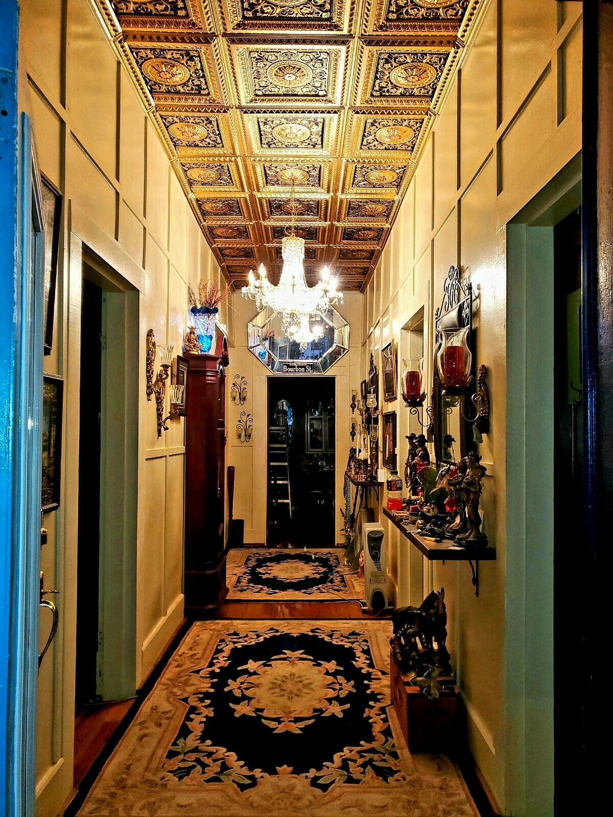 223 gold blue red pic